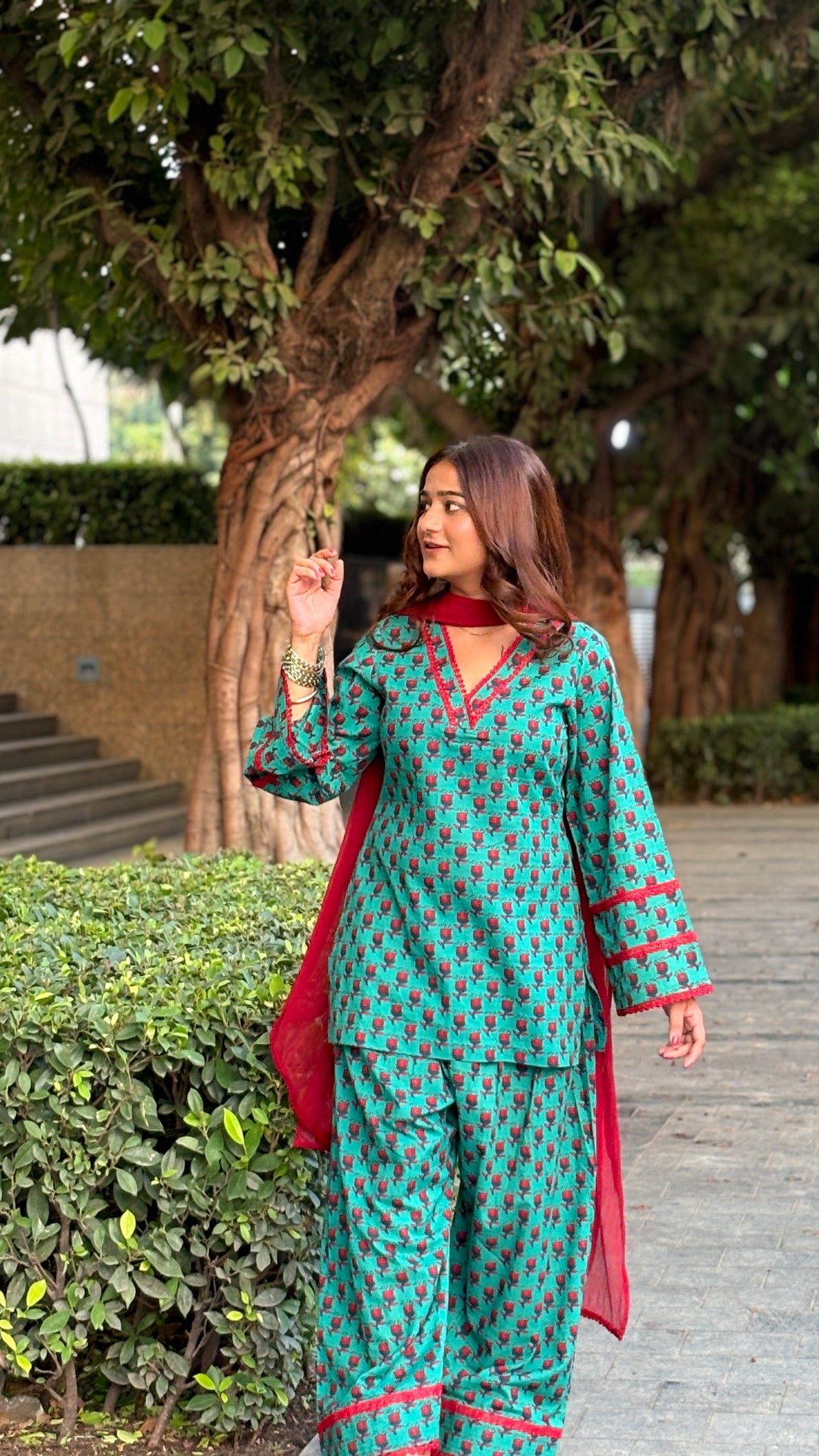 Teal farshi set