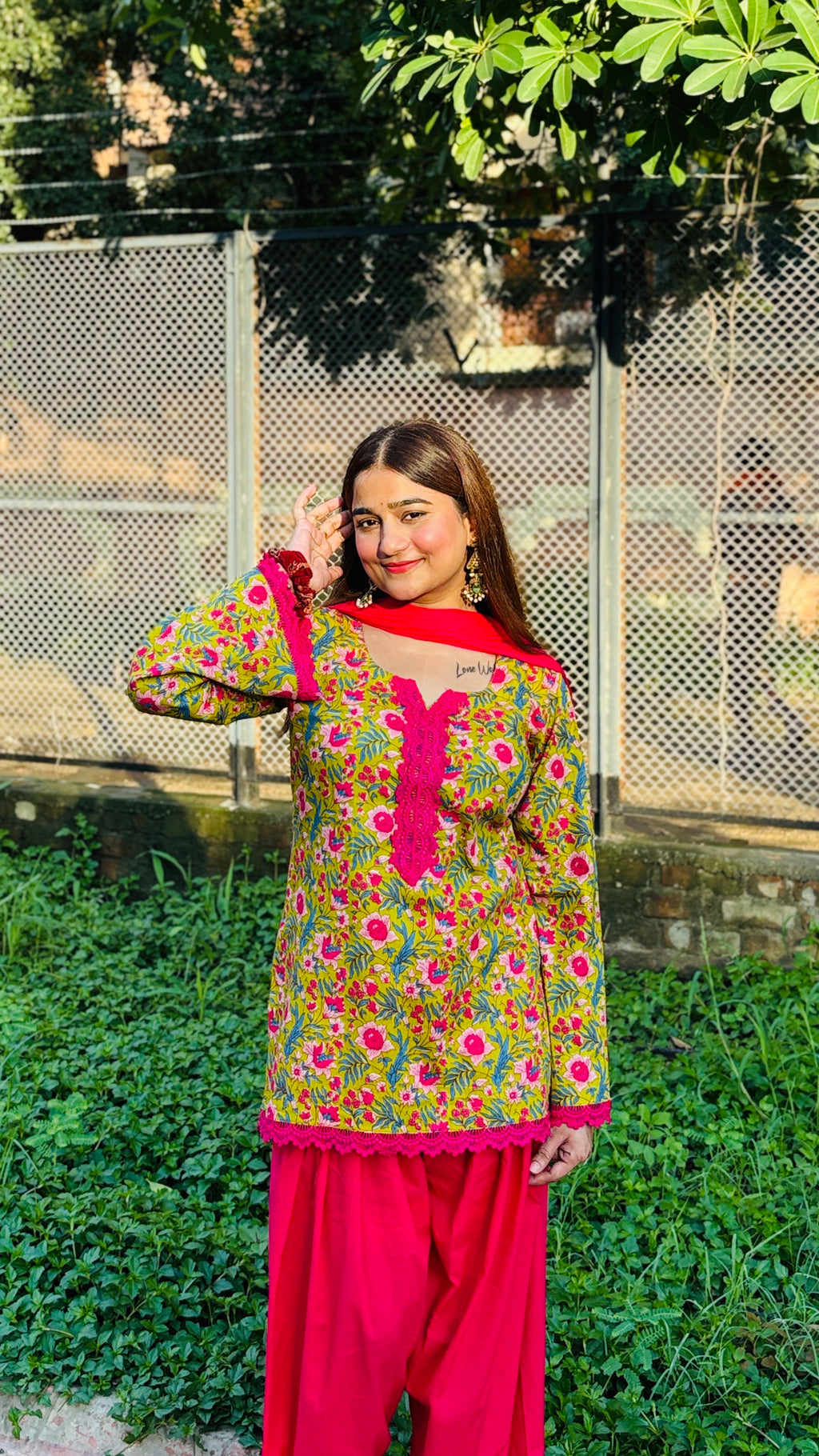Green floral printed farshi suit set