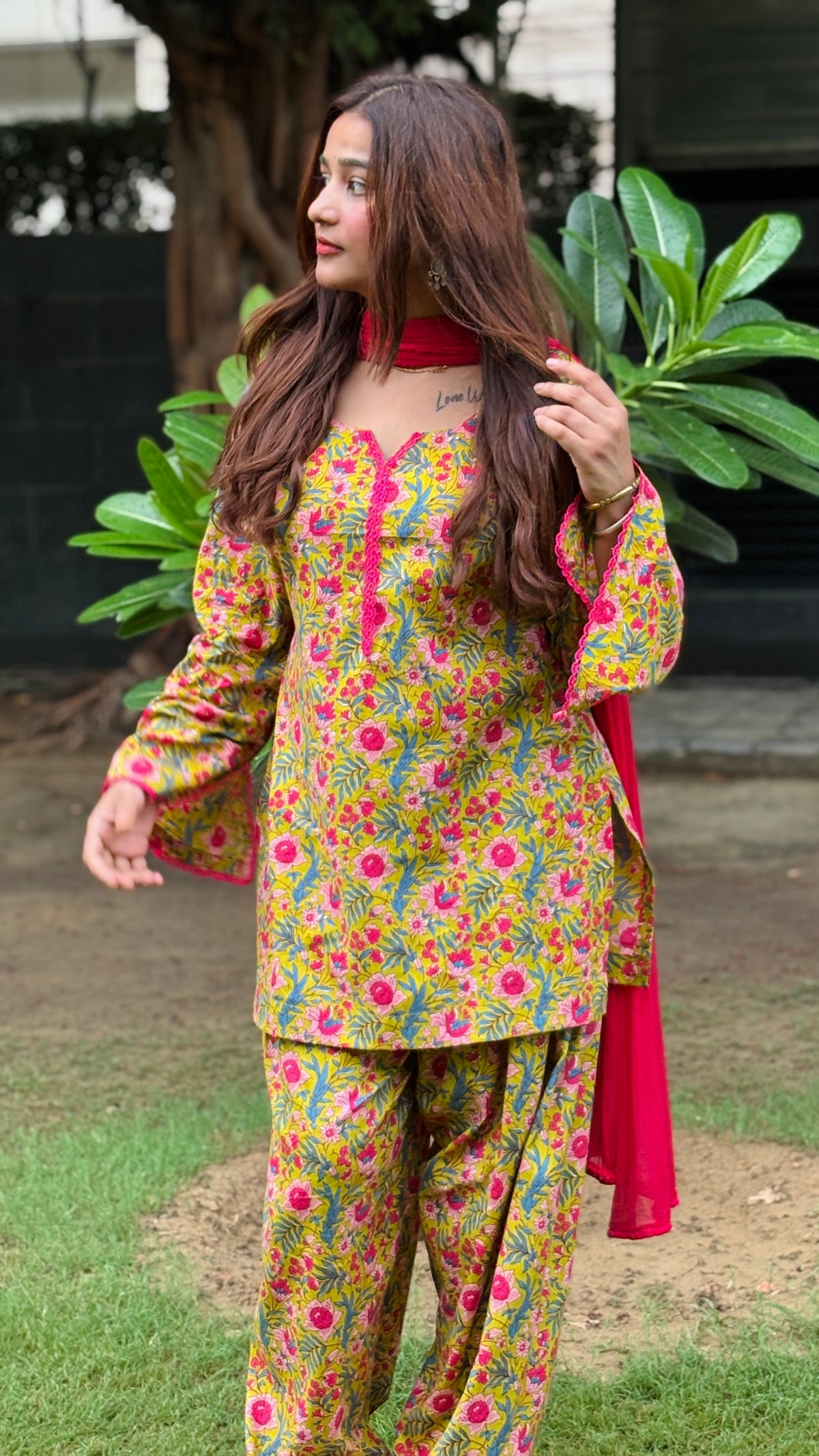 Noor farshi set