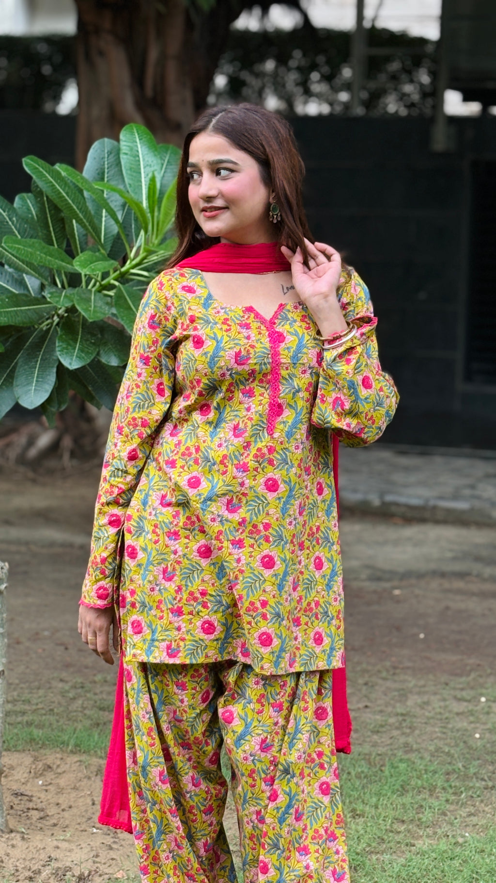 Noor farshi set