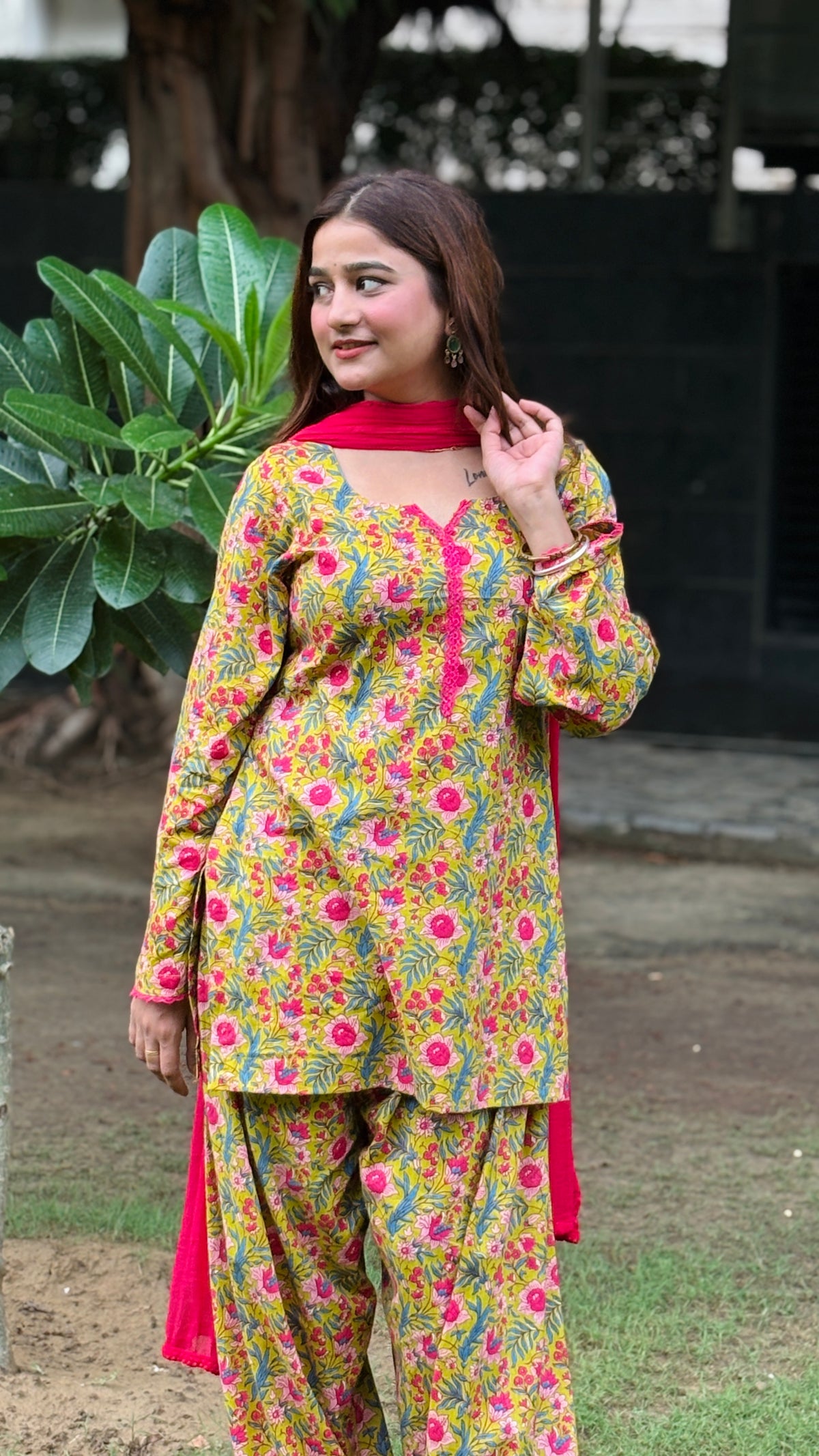 Noor farshi set