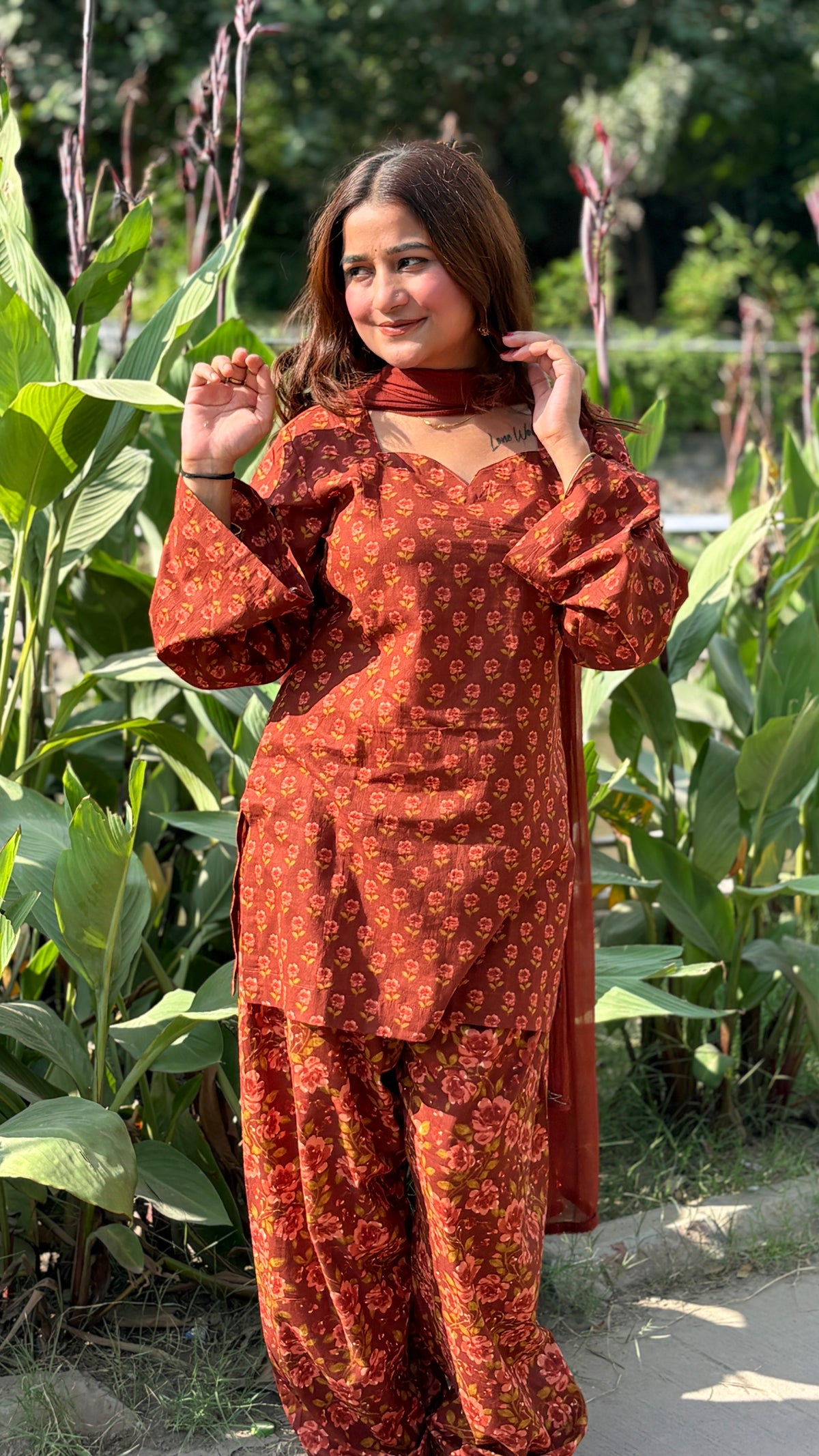 Rust farshi suit set