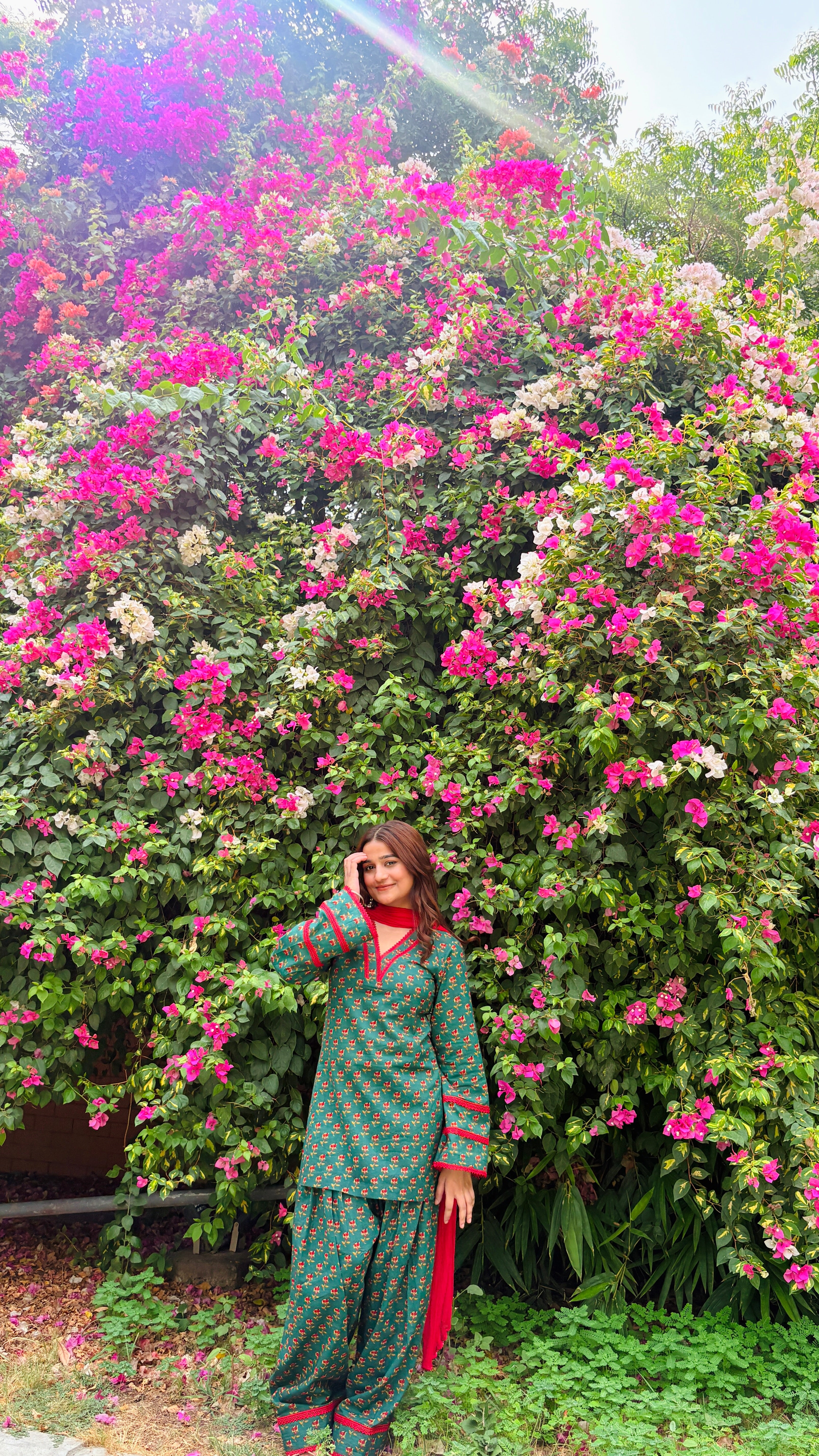 Naaz-e-Green Farshi Suit Set With Dupatta | Pure Cotton Fabric