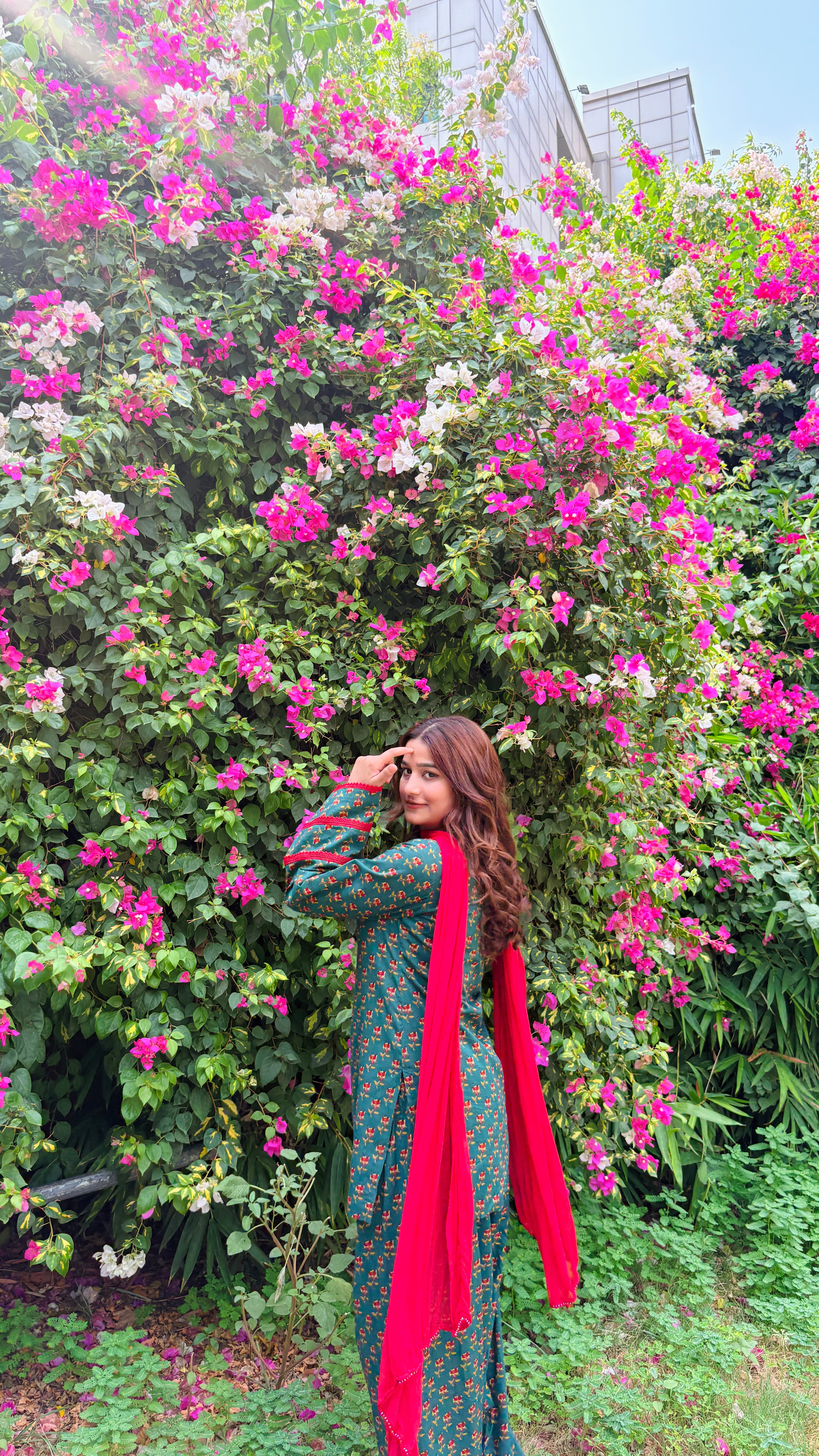 Naaz-e-Green Farshi Suit Set With Dupatta | Pure Cotton Fabric