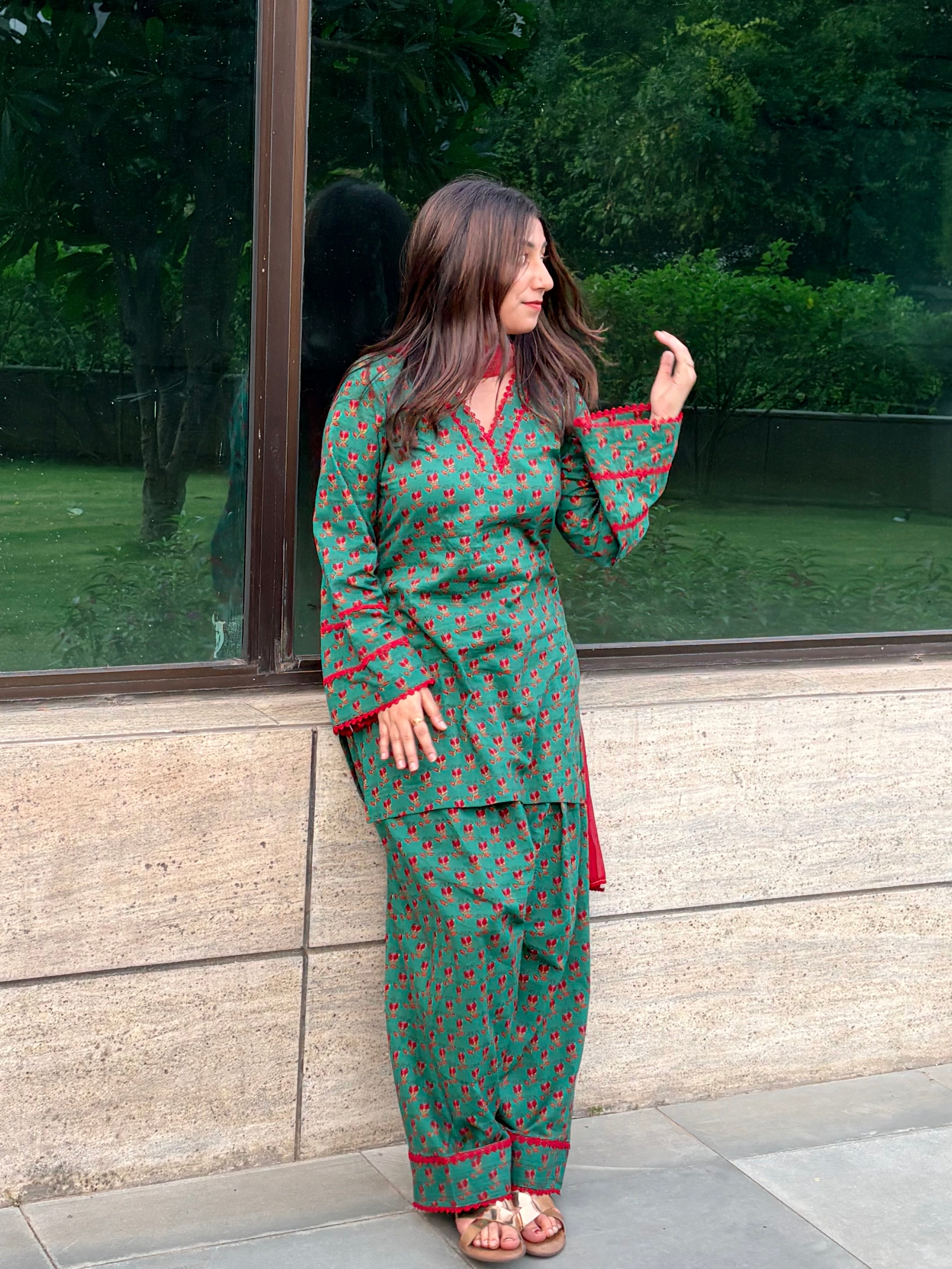 Green farshi suit set (pure cotton)