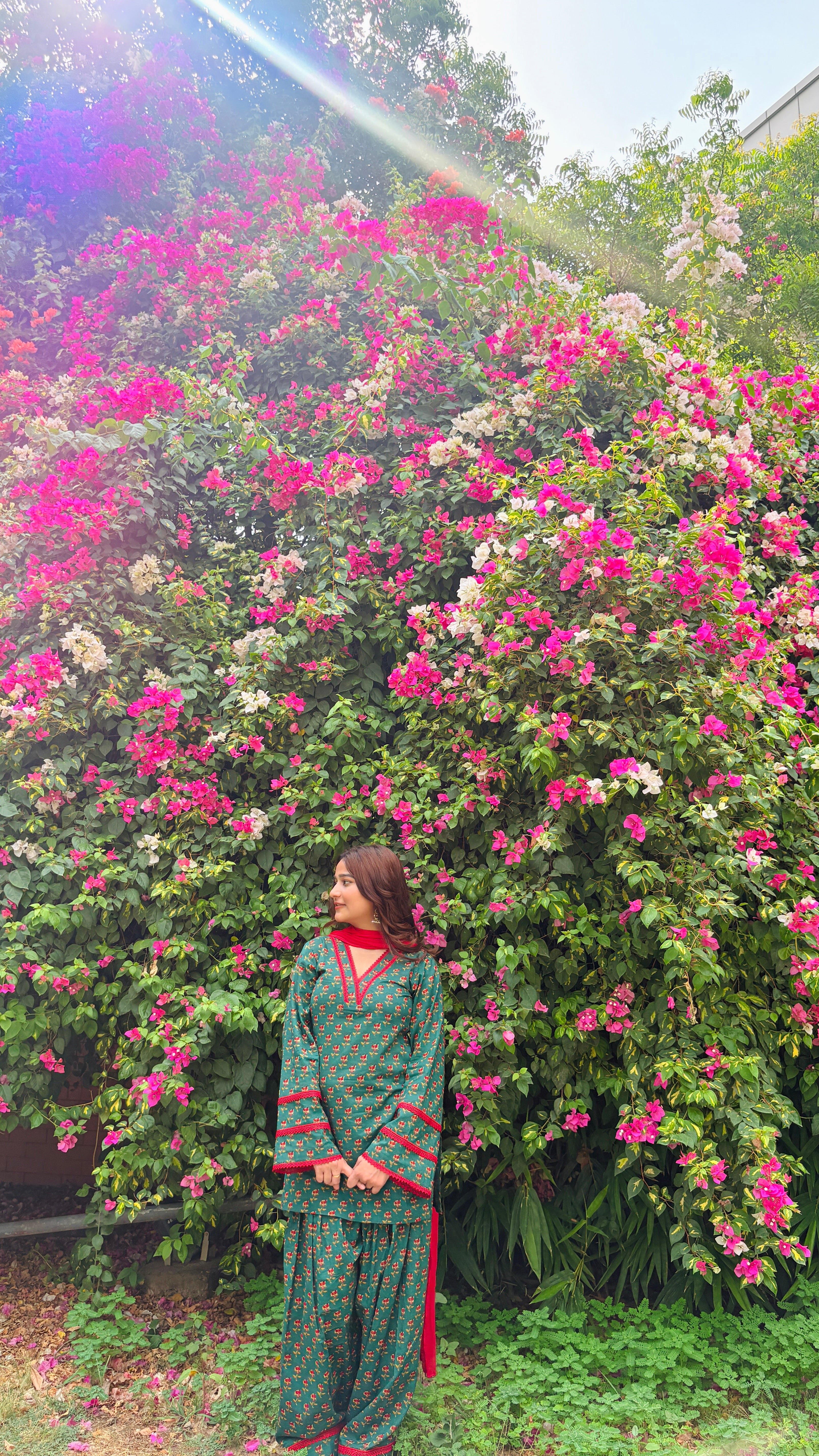 Naaz-e-Green Farshi Suit Set With Dupatta | Pure Cotton Fabric