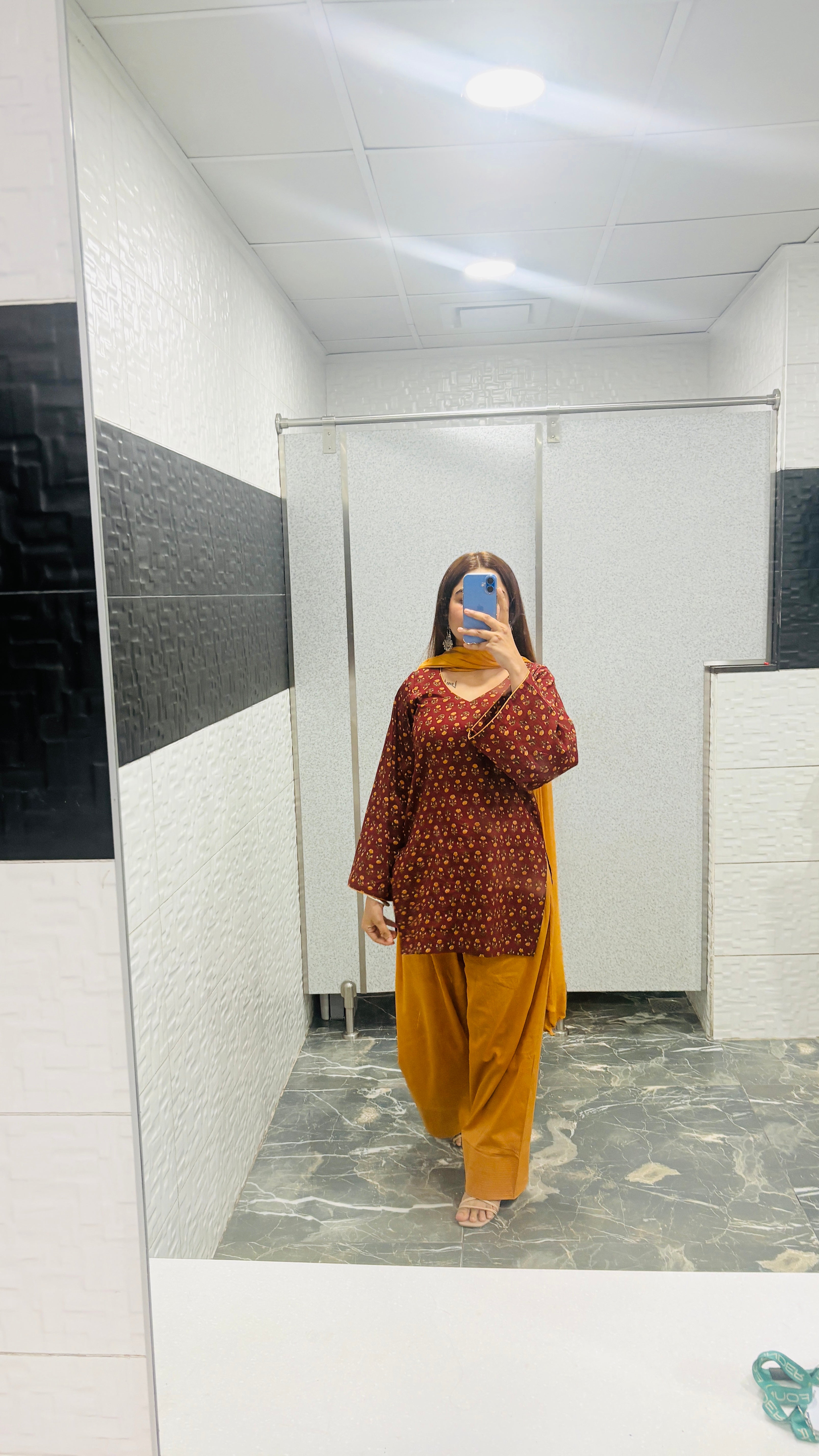 Maroon and mustard faarshi set