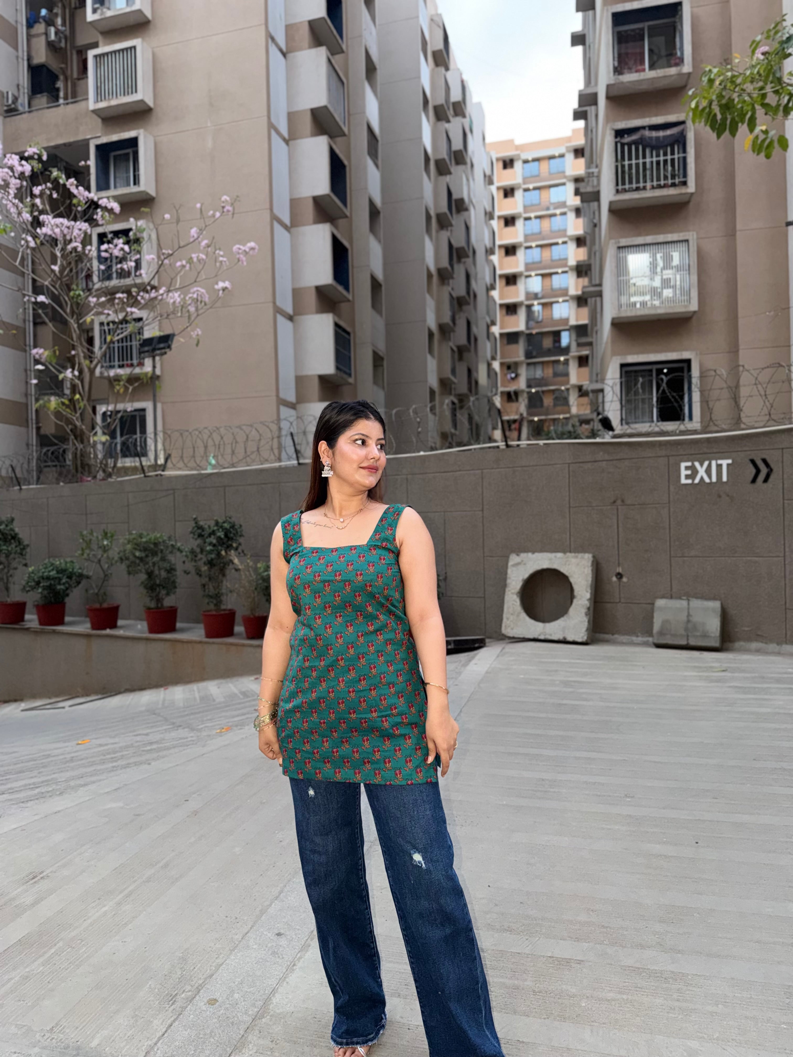 SAJNI corset back kurti