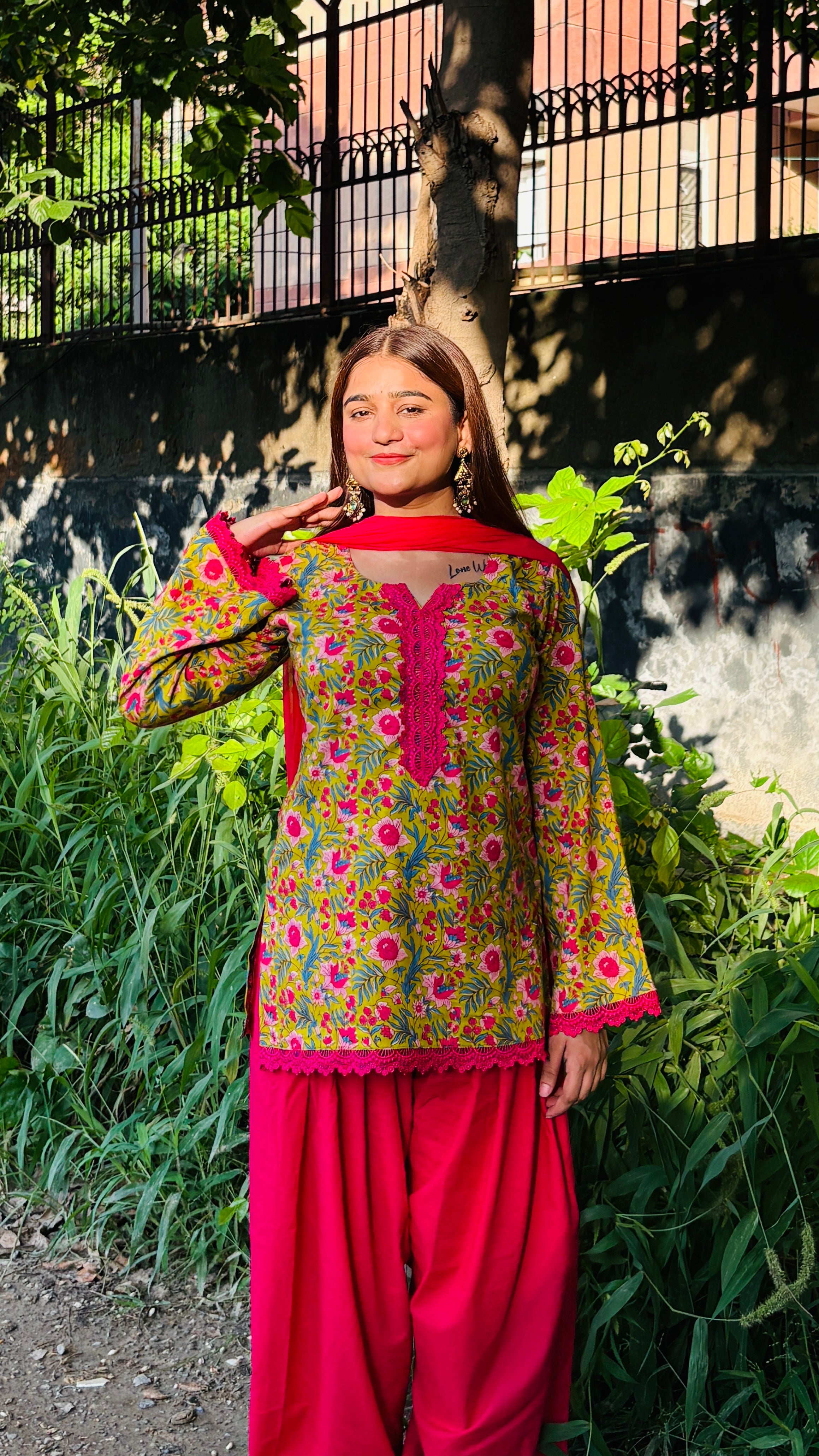 Green floral printed farshi suit set