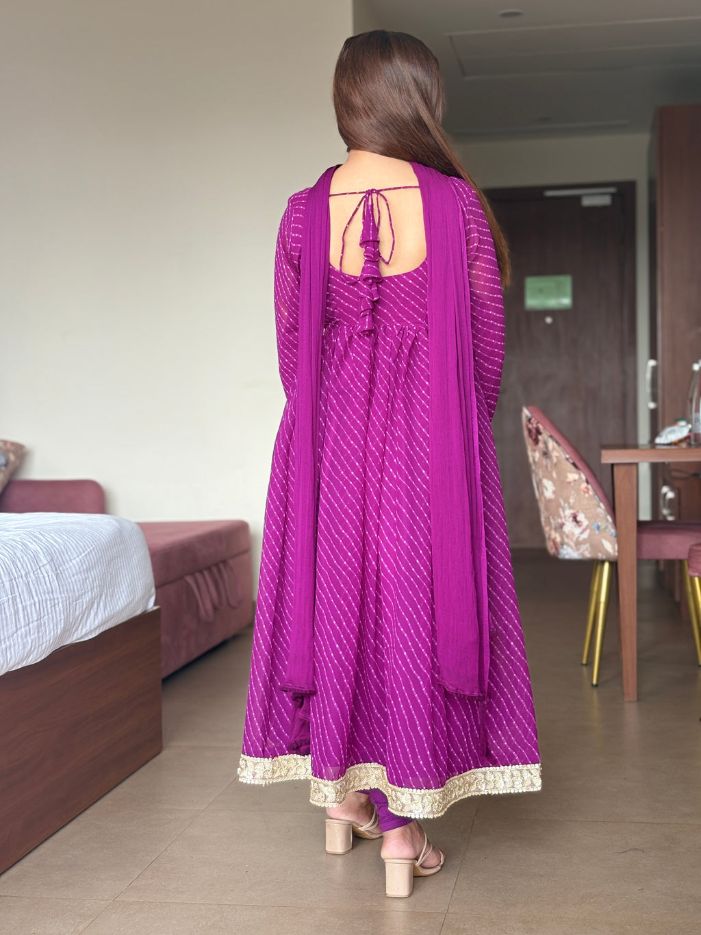 Leheriya suit set