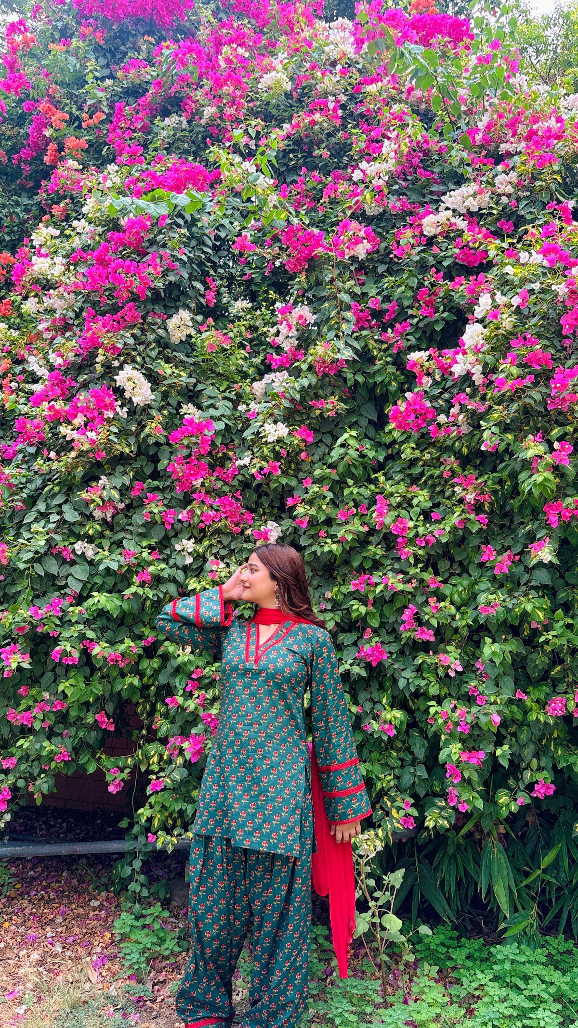 Naaz-e-Green Farshi Suit Set With Dupatta | Pure Cotton Fabric