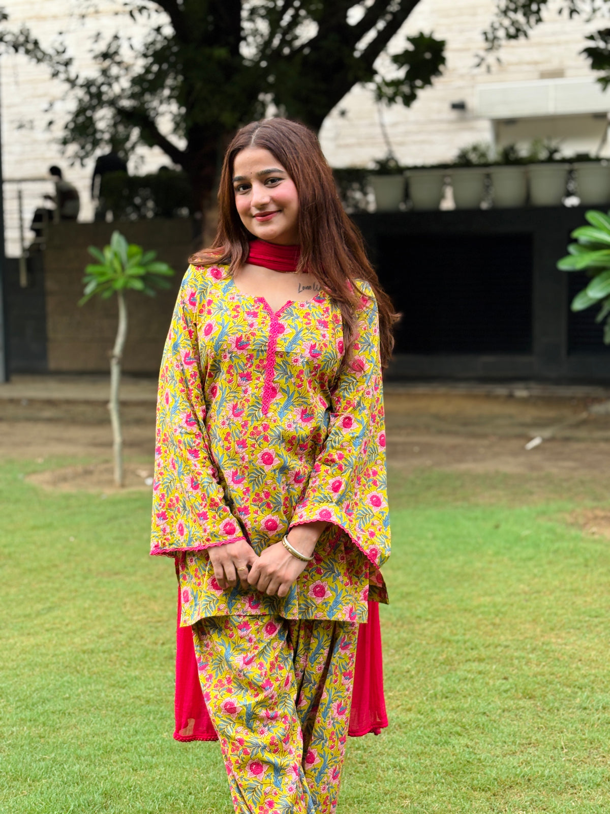 Noor farshi set