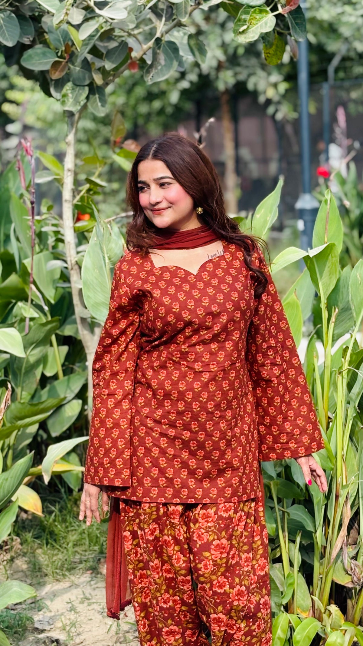 Rust farshi suit set