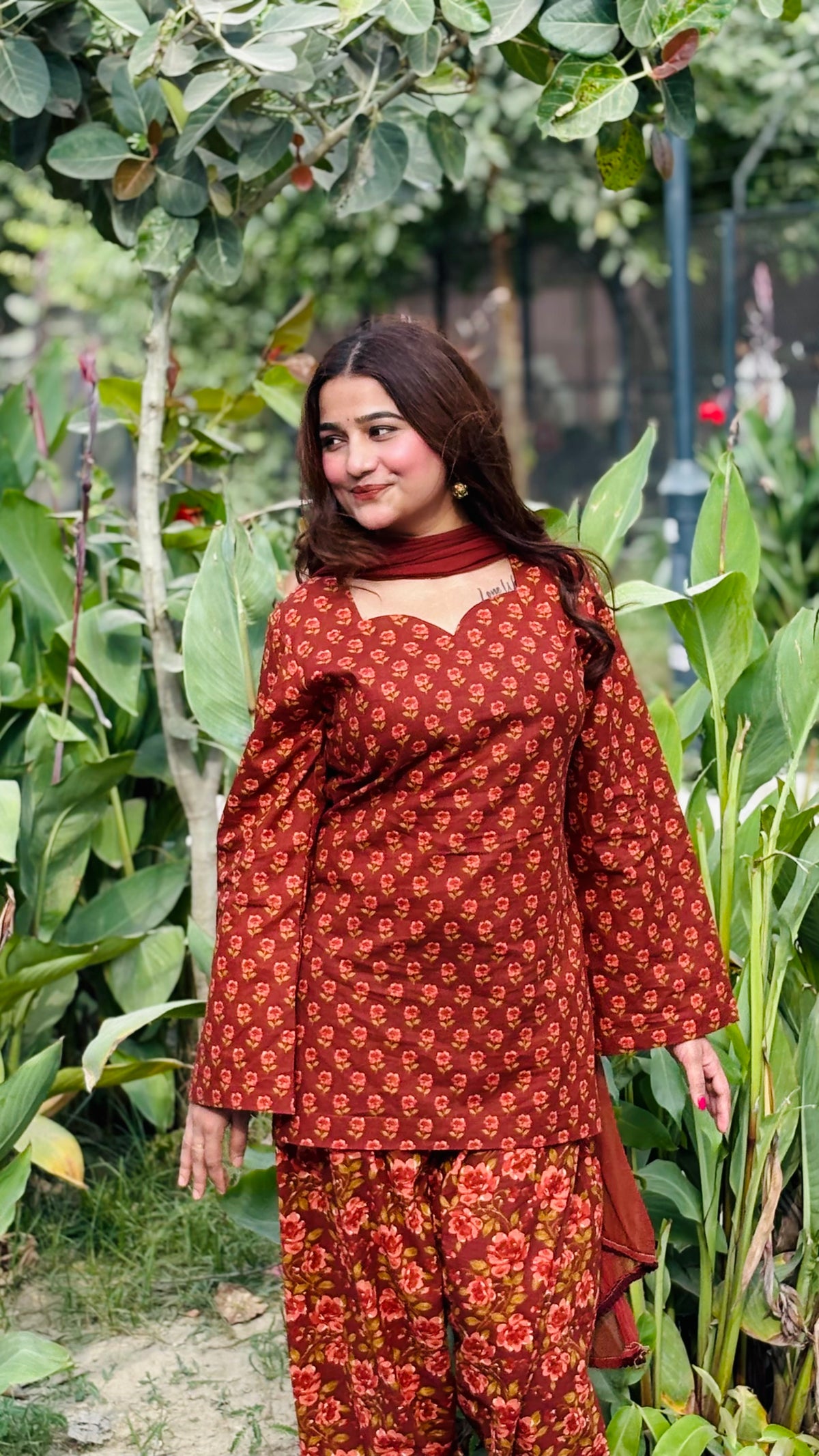 Rust farshi suit set