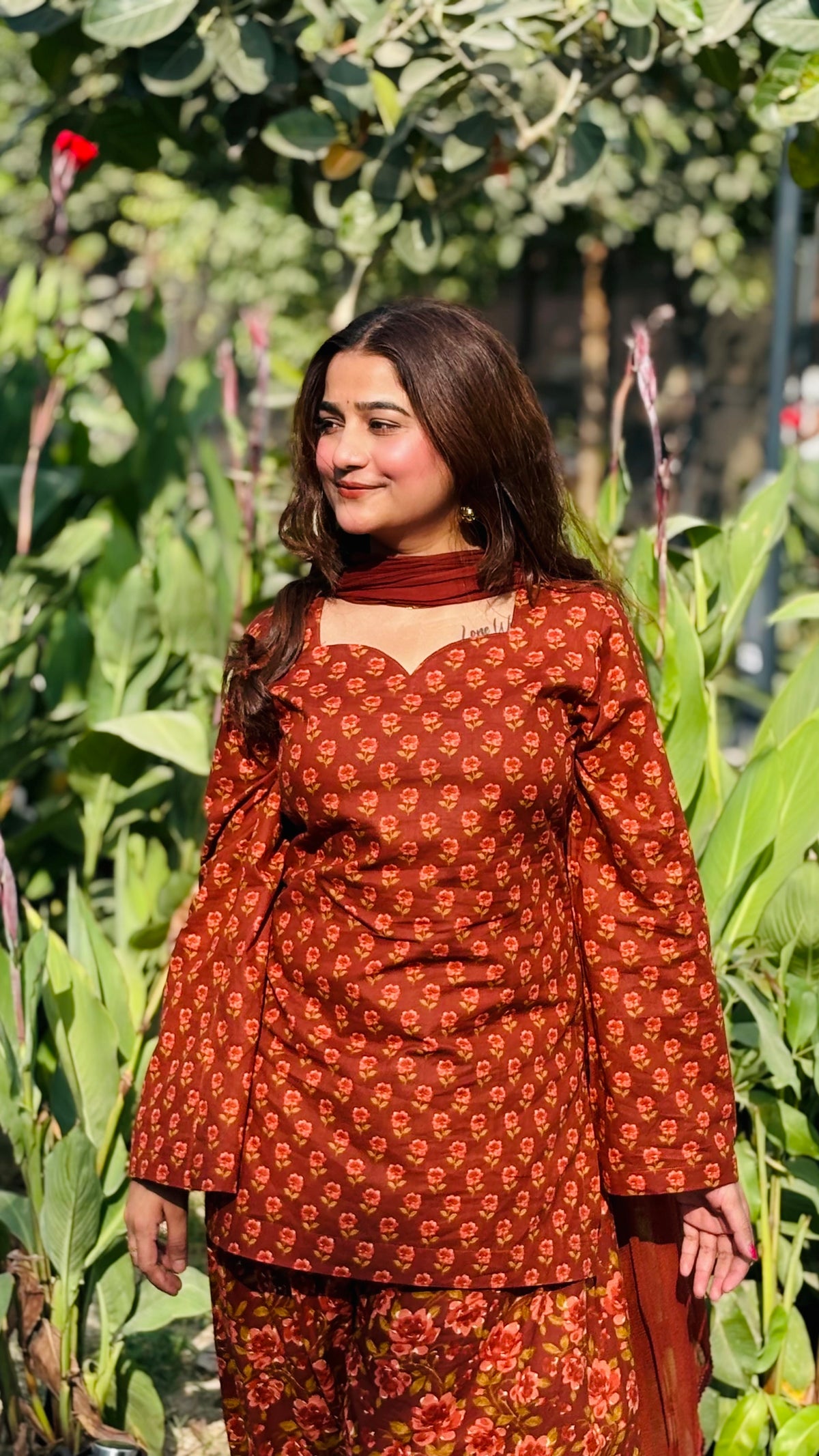 Rust farshi suit set