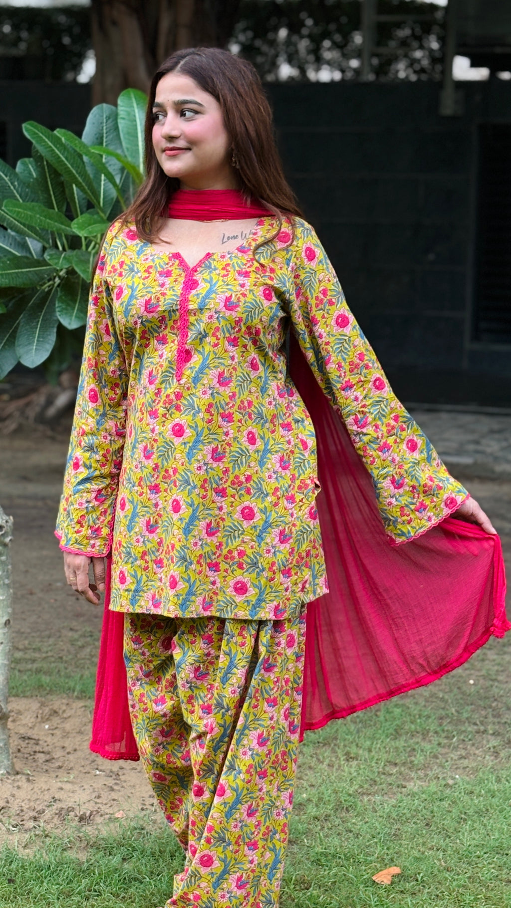 Noor farshi set