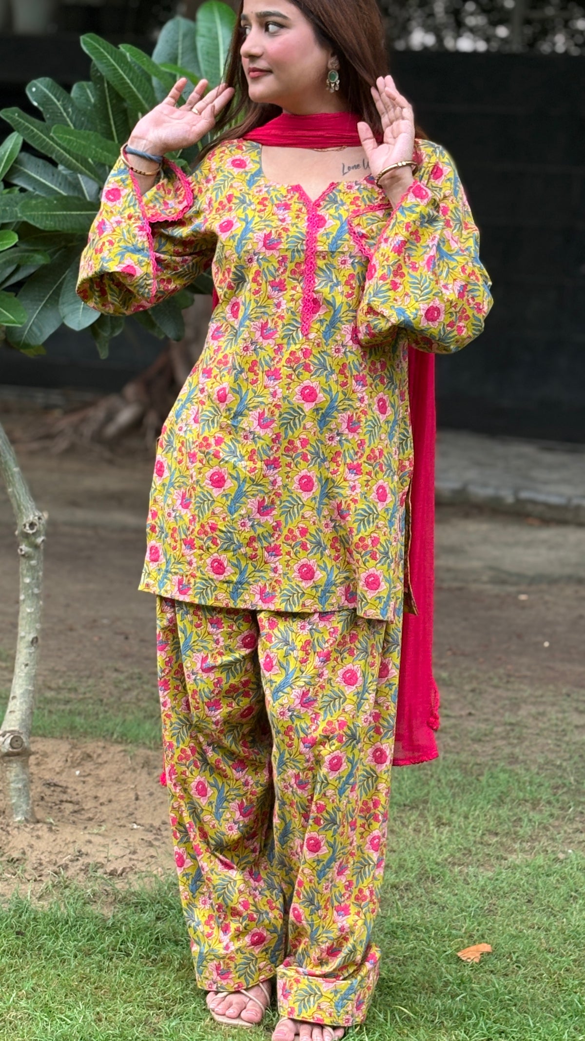 Noor farshi set