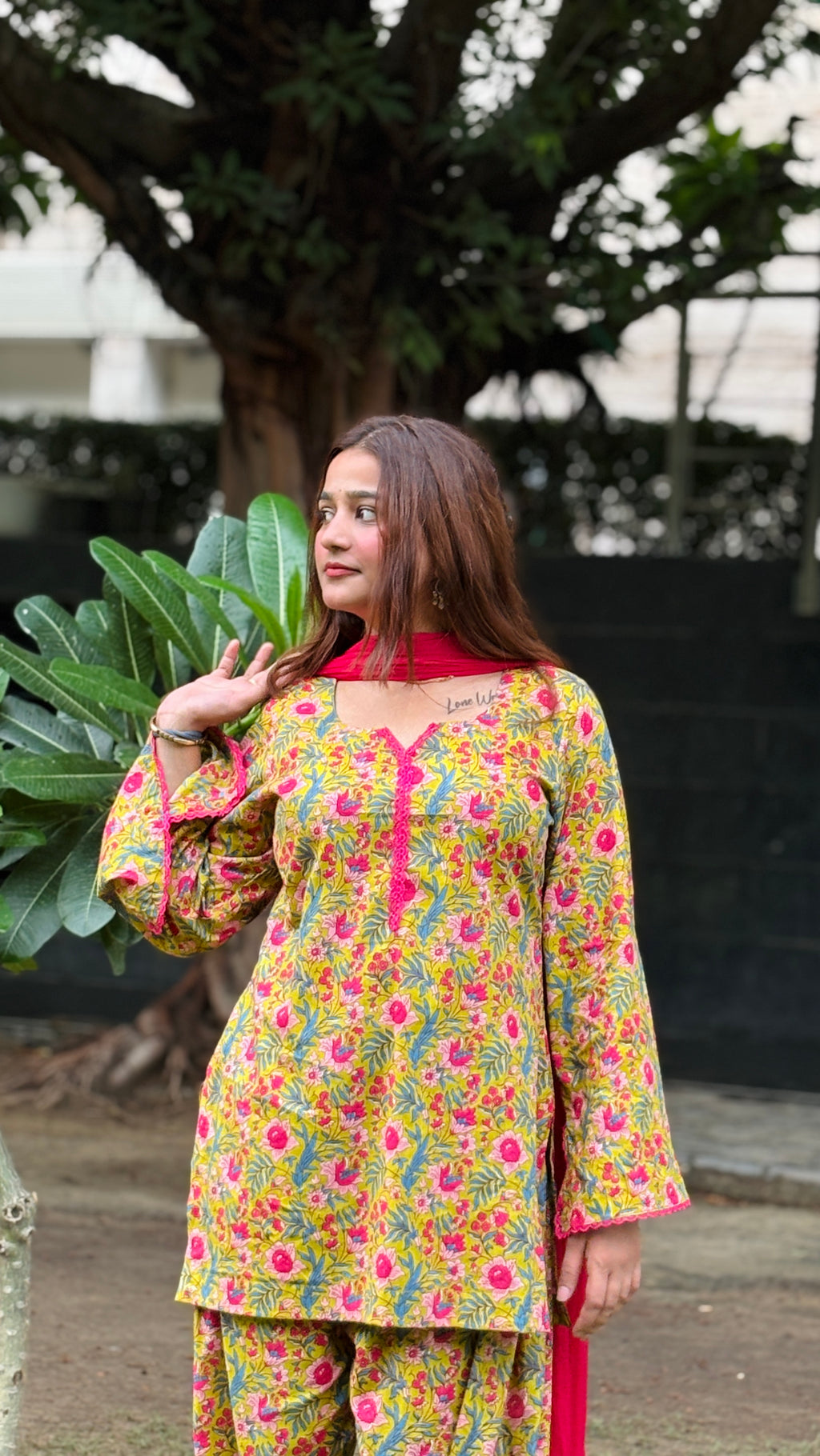 Noor farshi set