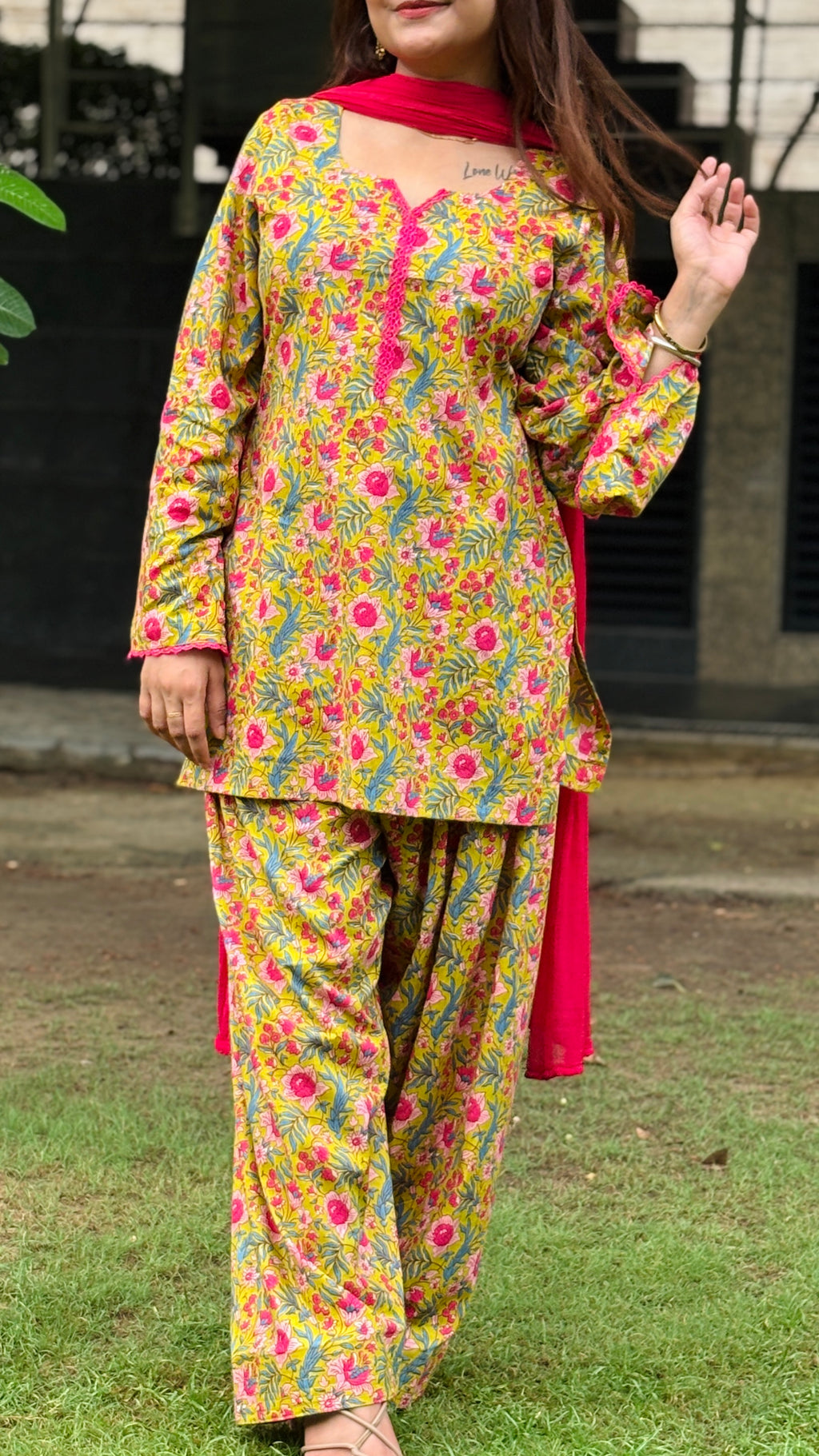 Noor farshi set