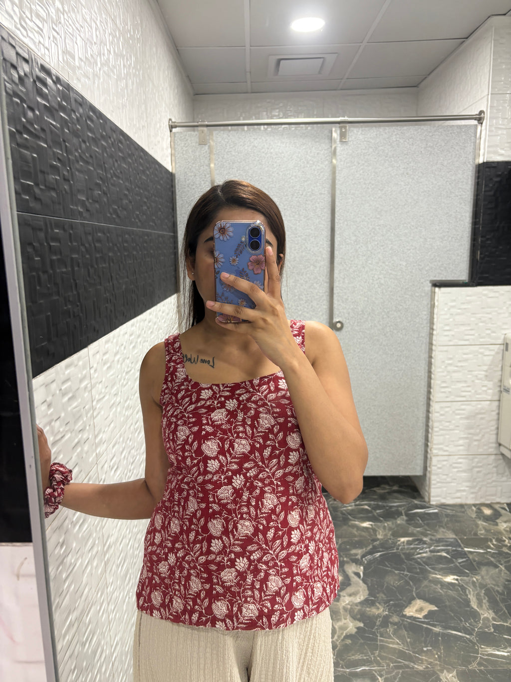 Short top