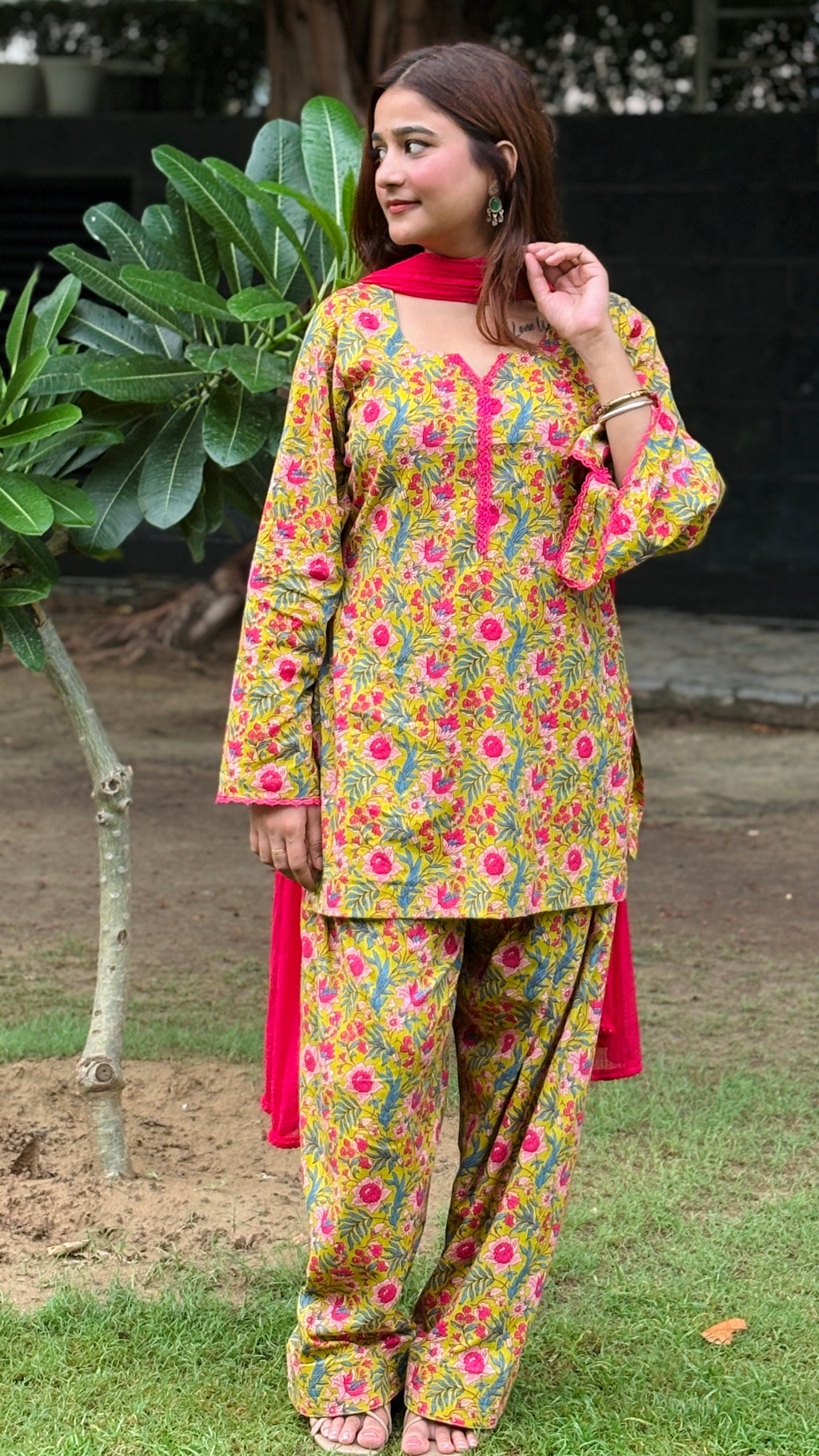 Noor farshi set