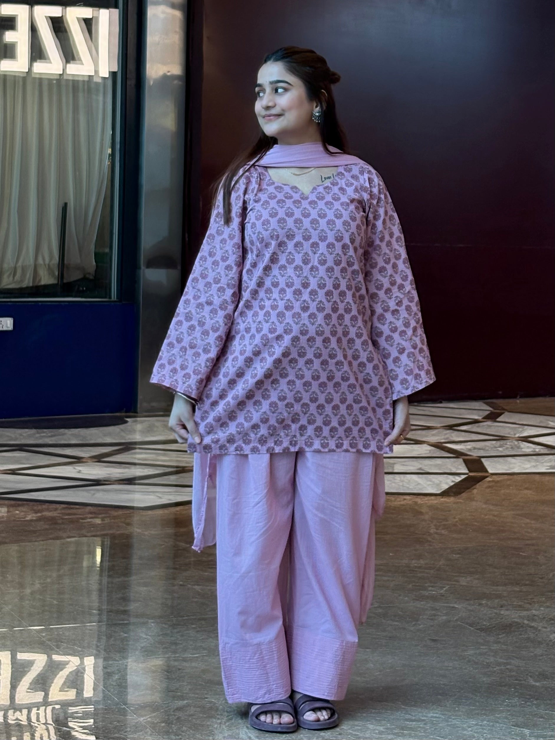 Onion pink farshi suit set