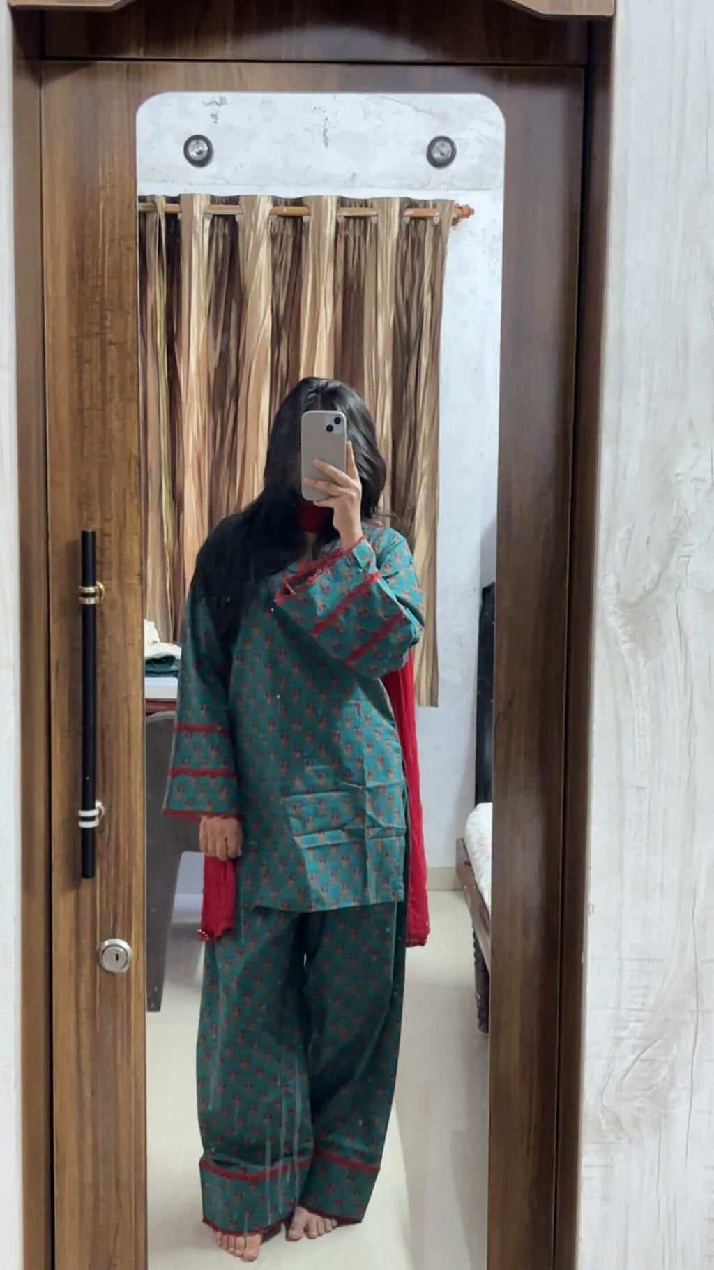 Naaz-e-Green Farshi Suit Set With Dupatta | Pure Cotton Fabric
