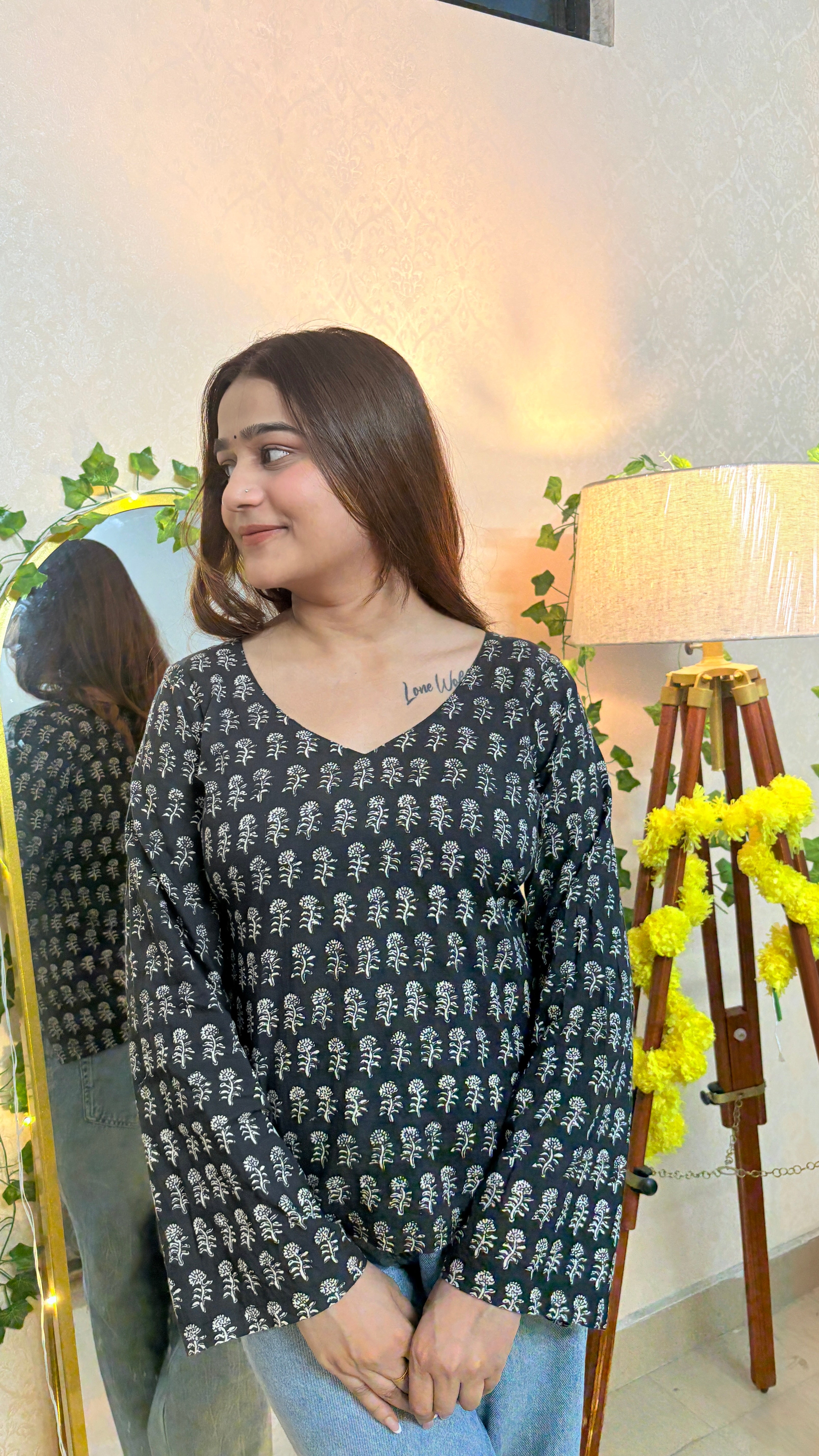 Black bell sleeves kurti