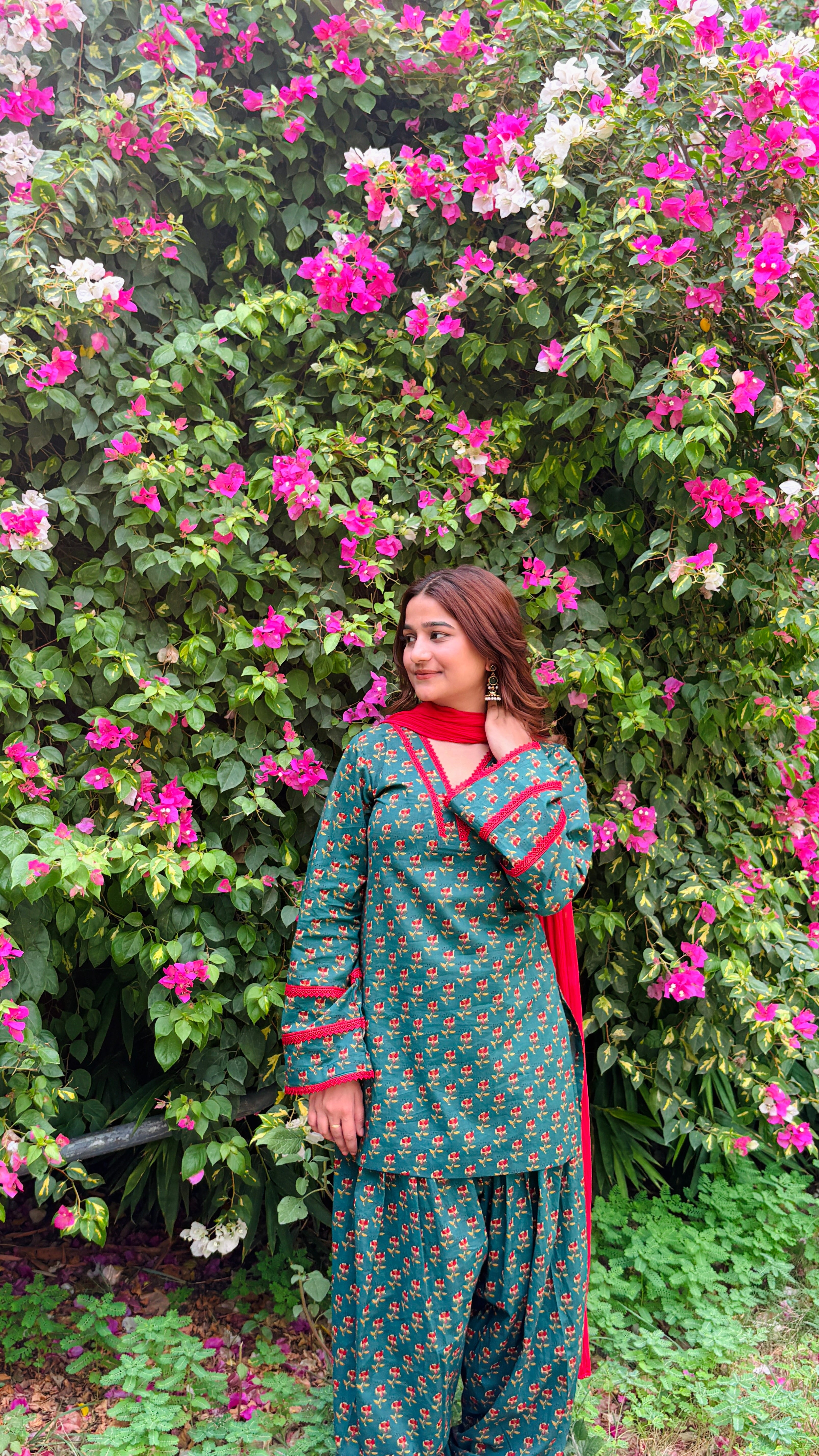 Naaz-e-Green Farshi Suit Set With Dupatta | Pure Cotton Fabric