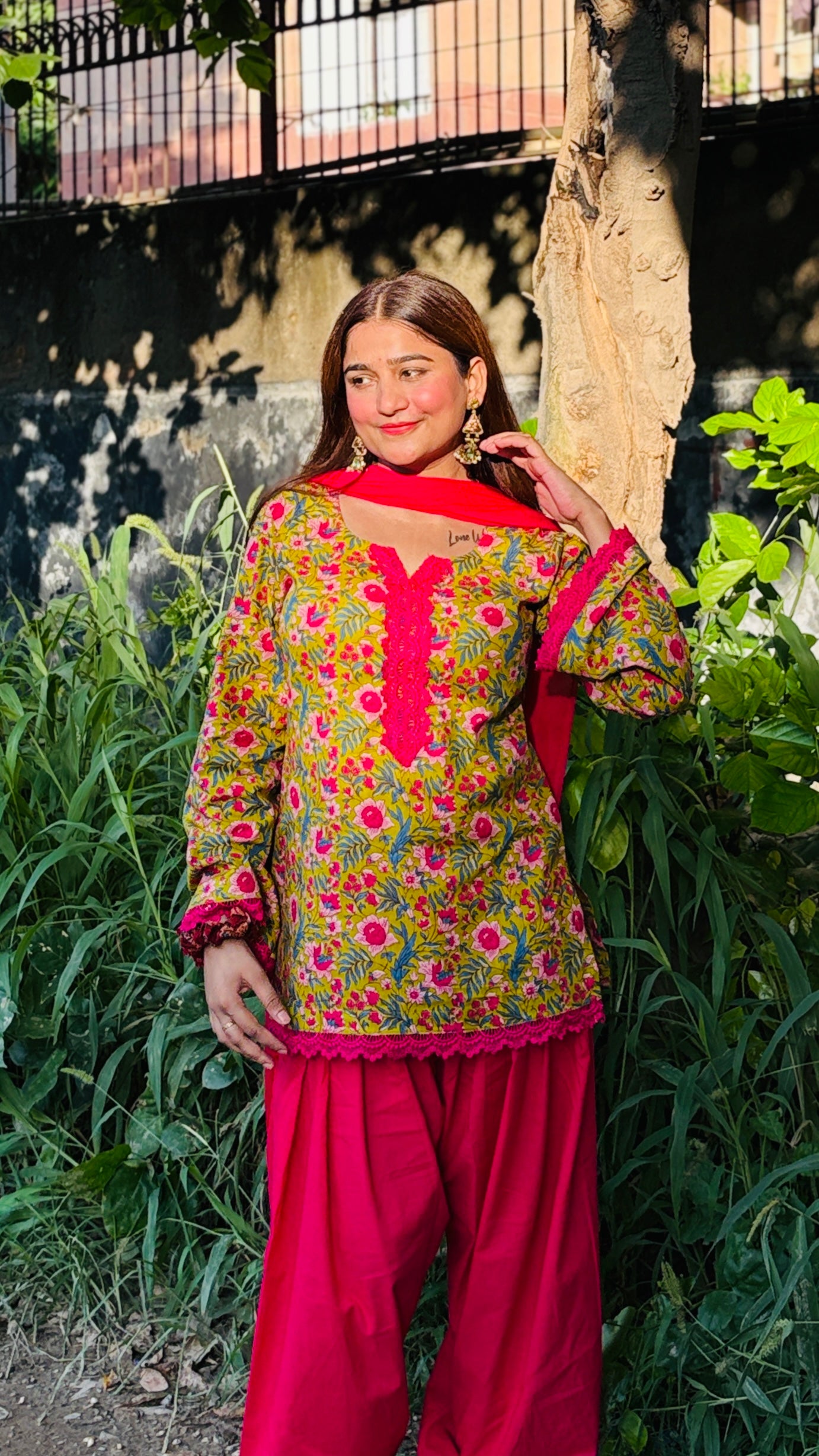 Green floral printed farshi suit set