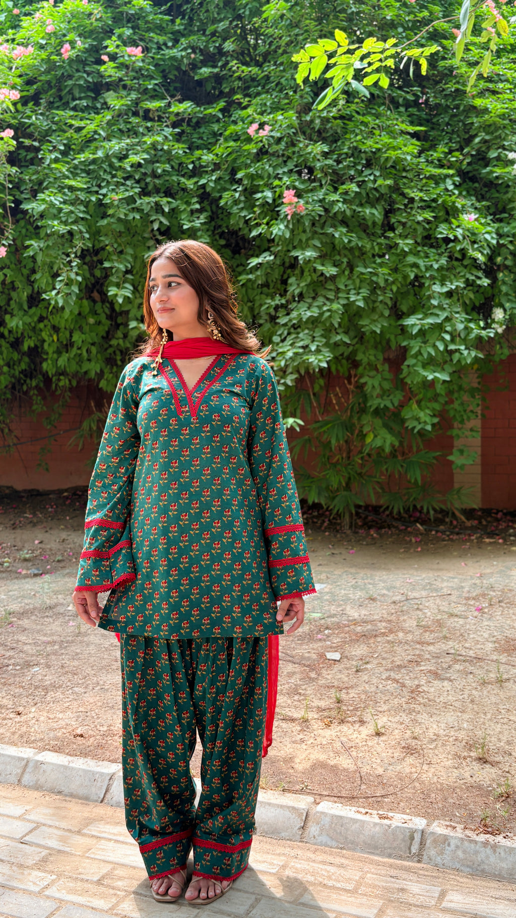 Green farshi suit set