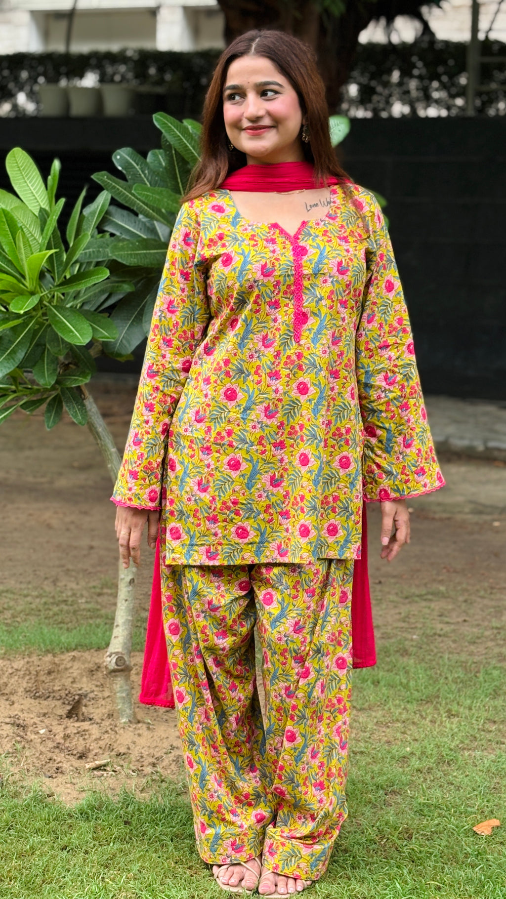 Noor farshi set