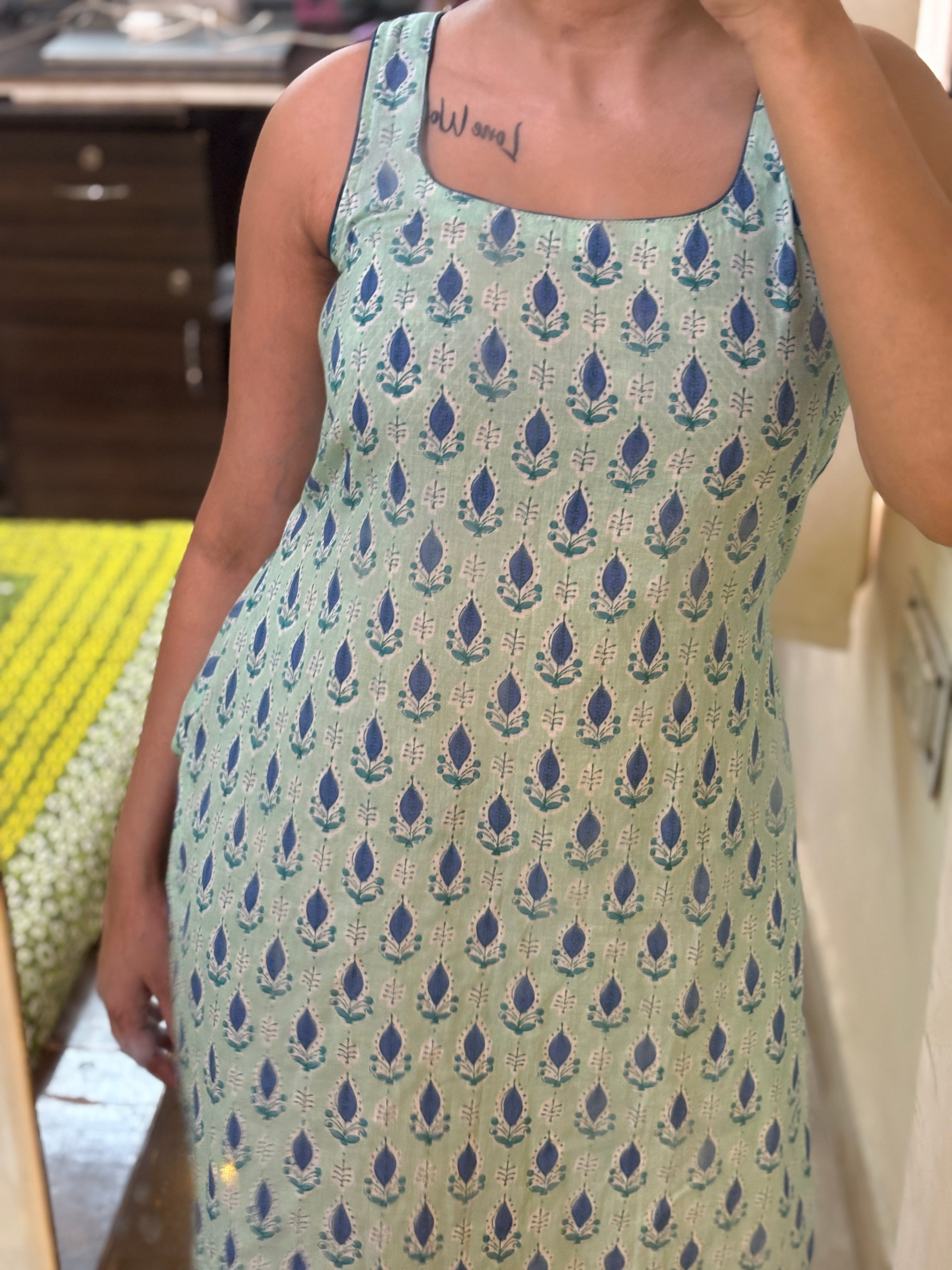 Short kurti