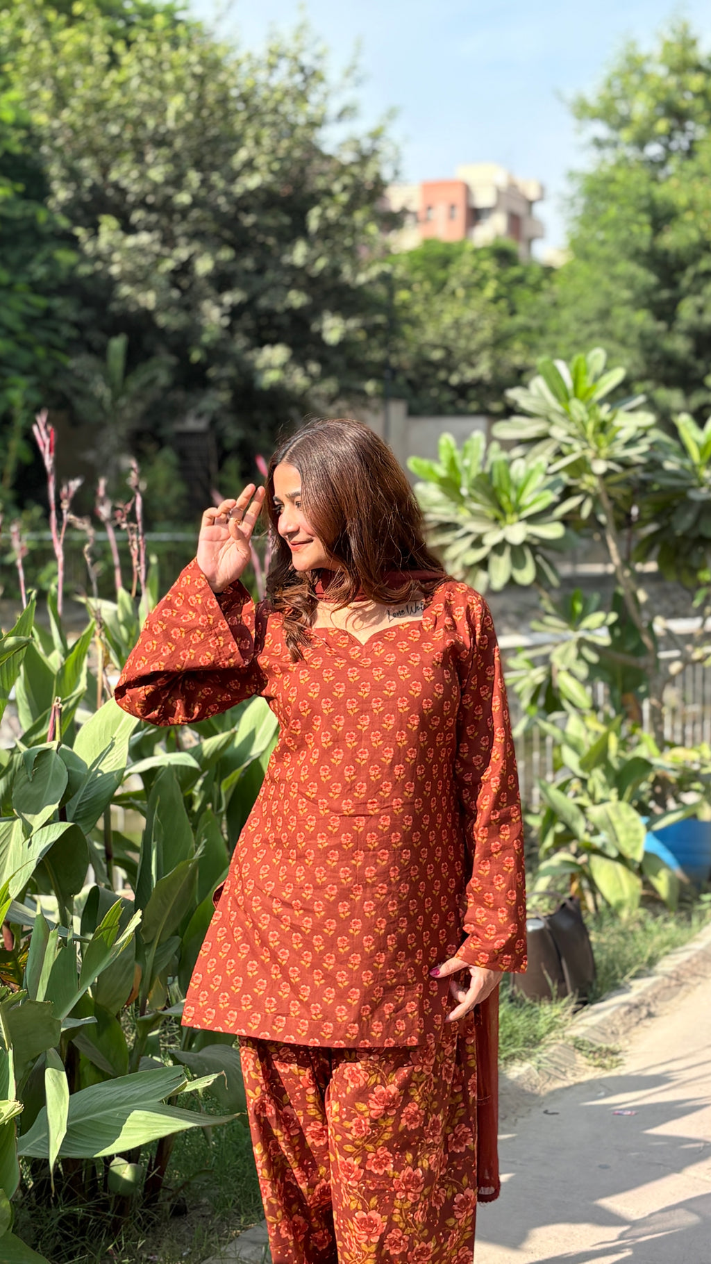 Rust farshi suit set