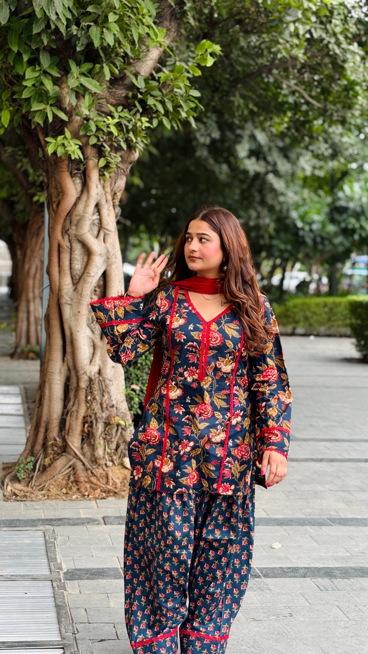 Gulrukh Navy Blue Gulabo Floral Printed Suit Set with Dupatta