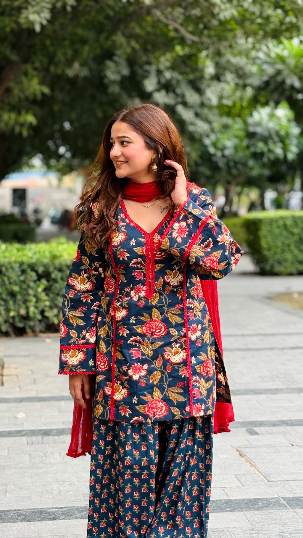 Gulrukh Navy Blue Gulabo Floral Printed Suit Set with Dupatta