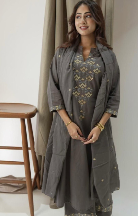 Women Embroidered Regular Thread Work Pure Cotton Kurta with Palazzos & With Dupatta