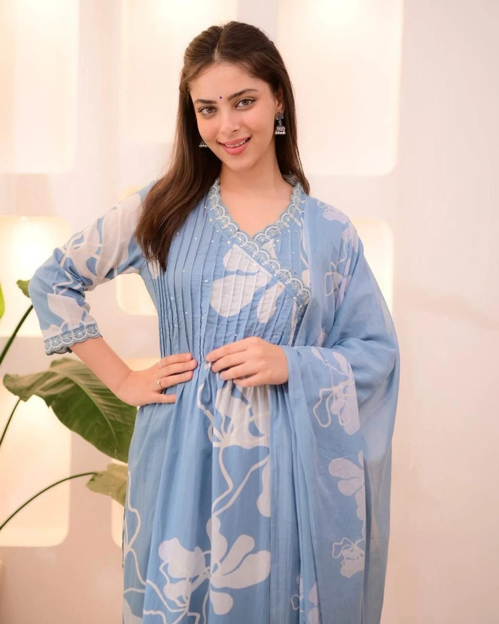 Women floral printed kurta dupatta pant set Floral Print Kurta, Trouser/Pant & Dupatta Set