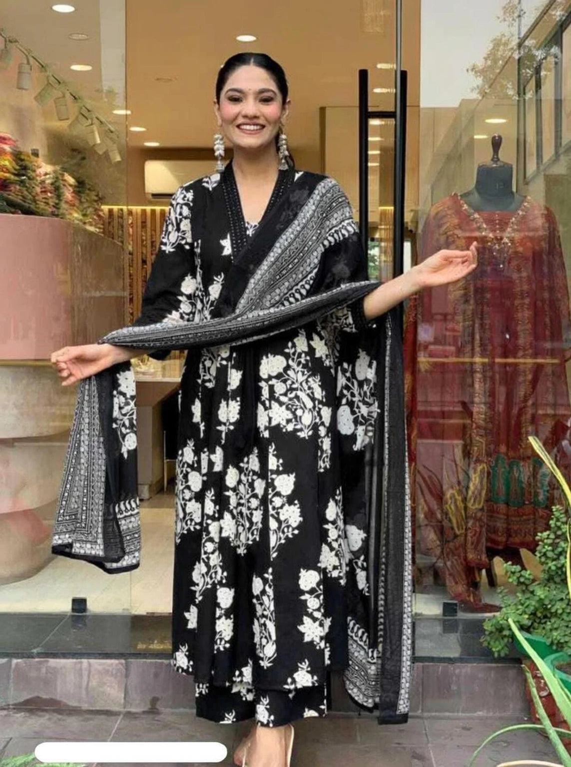 Women Viscose Rayon Kurta Palazzo Dupatta Set